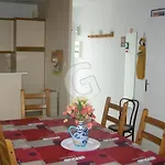 Casa vacanze Maison Cosy Proche Avec Jardin, Pour 4 Pers, - Fr-1-194-369 *