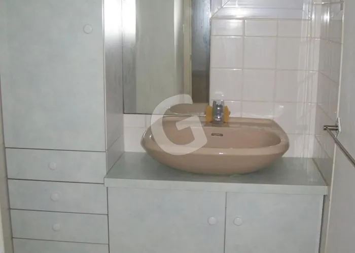 Maison Cosy Proche Avec Jardin, Pour 4 Pers, - Fr-1-194-369 * La Tranche-sur-Mer